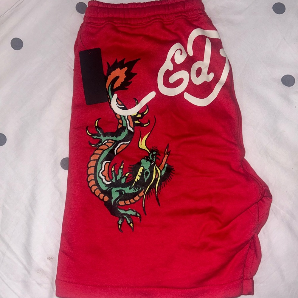 Ed hardly Red Dragon Print Men's Shorts